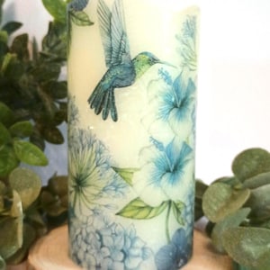 HUMMINGBIRD FLAMELESS CANDLE W/Timer/Hummingbird Candle/Mother&#39;s Day/Hummingbird/Bird Candle/Birds/Night Light/Housewarming Gift/Birthday Gi