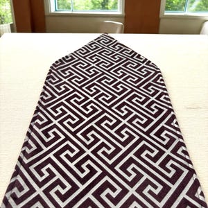 Runner da tavolo personalizzato, motivo a greca, runner da tavolo in velluto, runner da tavolo lungo, runner da tavolo moderno, runner da tavolo, 23 colori diversi