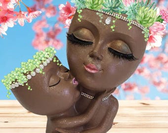 Mother and Baby Kissing Face Planter | Brown Resin Head Pot with Makeup, Eyelashes & Pearls | Indoor Succulent Gift