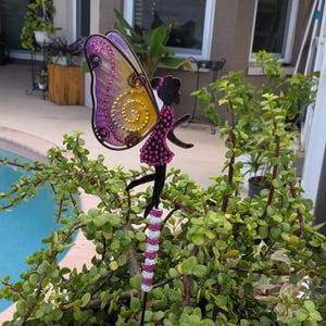 Dreidimensionaler Perlen-Feengarten-Pfahl 43 cm x 3 cm, Übertopf, Gartendekoration, Geschenkidee, Pflanzen liebevolles Geschenk.