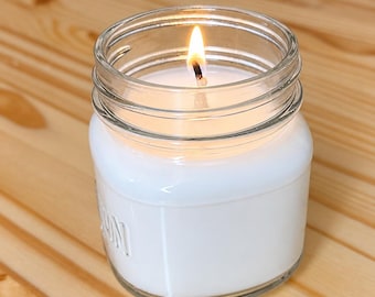 Fig & Bloom Soy Candle | 8 oz Hand-Poured Candle | Fresh Botanical Floral Home Fragrance
