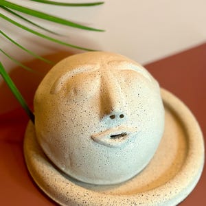 Artisan Ceramic Face Incense Burner – Unique Sculptural Pottery – Smoke Flows from Mouth & Nostrils – Gift for Incense Lovers