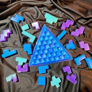 Table Top Pyramid