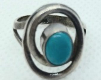 Unusual Vintage blue turquoise ring, sterling silver, size 5.5