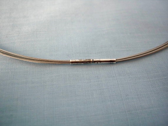 ON SALE Vintage Sterling Silver Puffed Triangular… - image 10