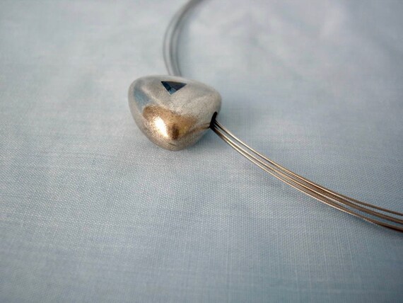 ON SALE Vintage Sterling Silver Puffed Triangular… - image 9