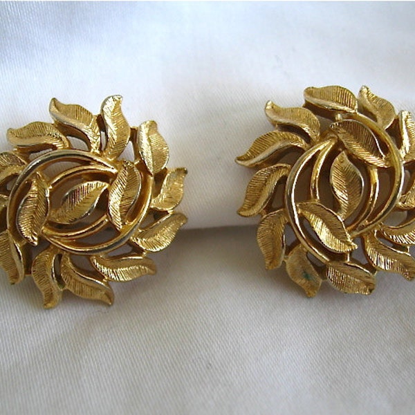 Vintage Trifari Gold Earrings