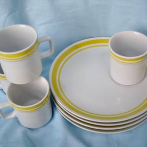 Set of Four Vintage White And Yellow Stone Snack Set