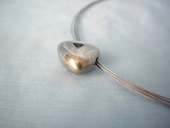 ON SALE Vintage Sterling Silver Puffed Triangular… - image 7