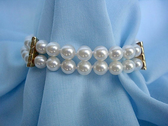 Vintage Cultured White Pearl Bracelet - image 1