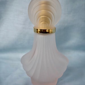 ON SALE Vintage Frosted Pink Glass Atomizer Perfume Bottle
