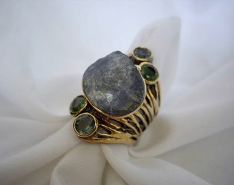 Vintage Lavender/Purple Stone Ring