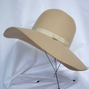 ON SALE Vintage Betmar Camel Wool Ladies Hat