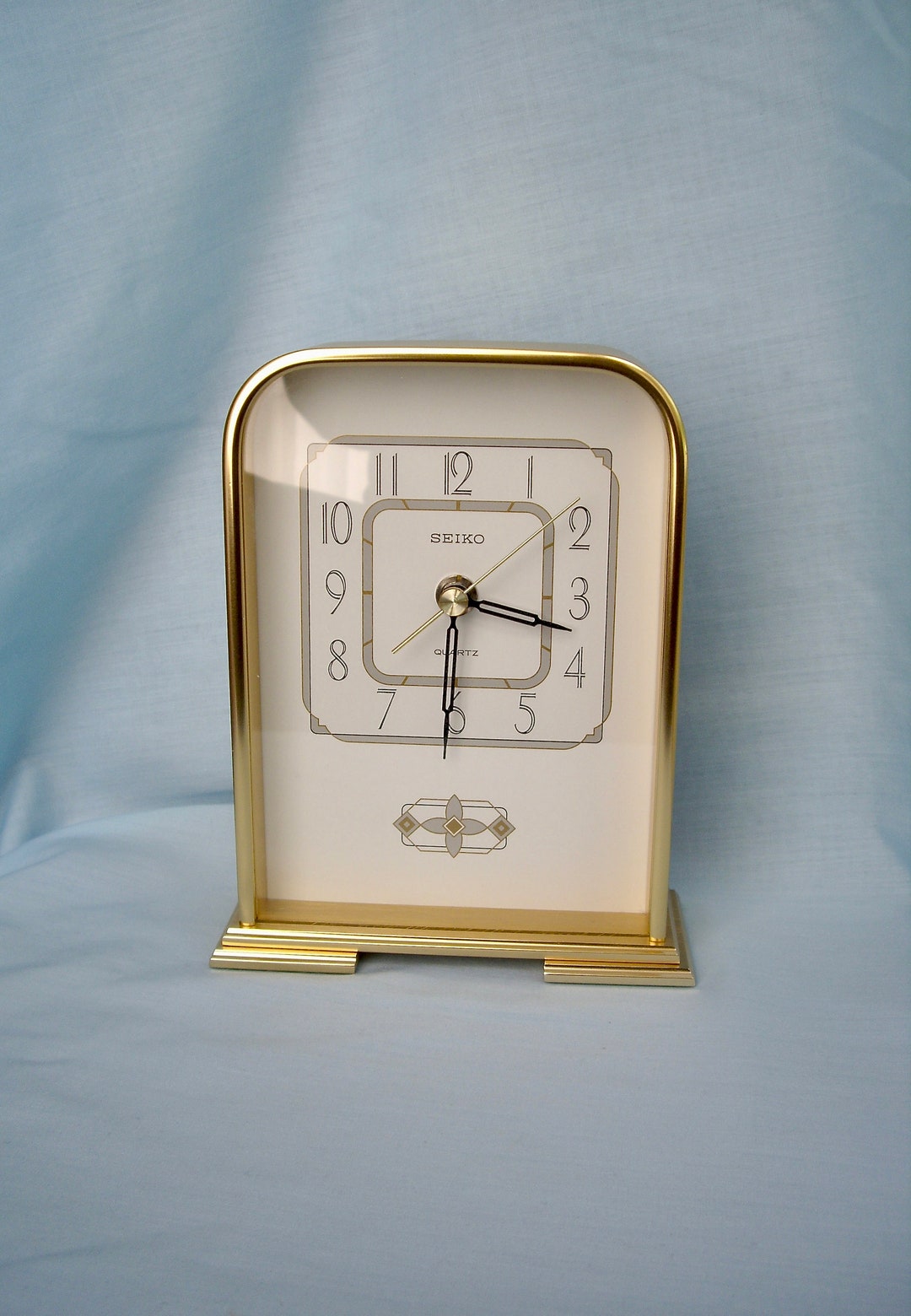 Vintage Seiko Quartz Mantel/desk Clock Etsy