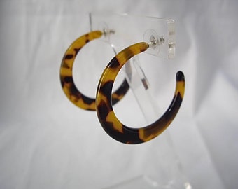 Vintage Tortoise Lucite Hoop Earrings