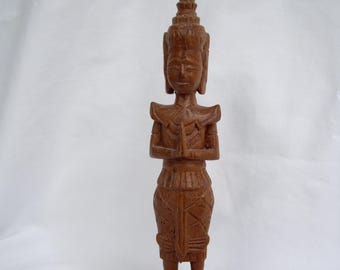 手彫りの木製テッパノム像 - タイの守護天使の置物 - ヴィンテージ