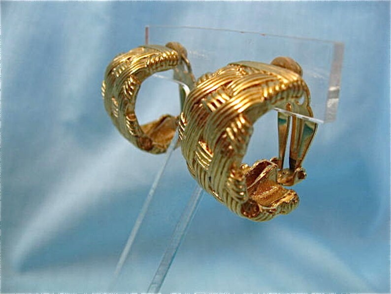 Carolee Gold Tone Earrings