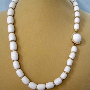 Trifari Vintage White and Gold Beaded Necklace