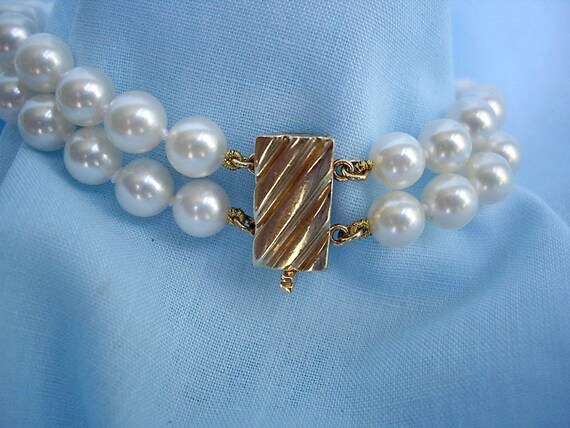 Vintage Cultured White Pearl Bracelet - image 9