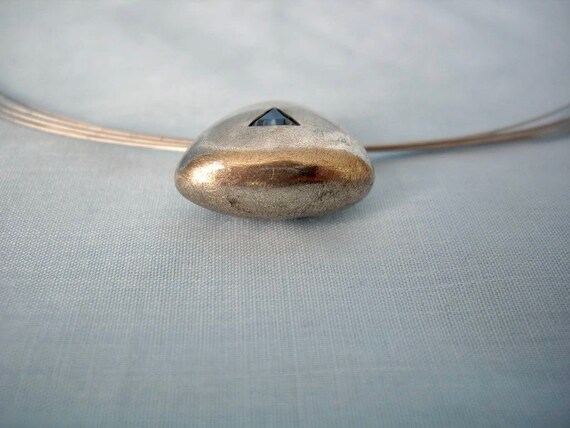 ON SALE Vintage Sterling Silver Puffed Triangular… - image 8