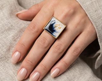 Anillo cuadrado de resina hecho a mano con pan de oro / Remolinos abstractos de mármol, joyería llamativa ajustable