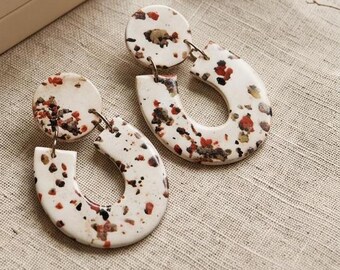 Pendientes colgantes de arcilla polimérica terrazo hechos a mano / Joyería moderna y ligera que no pasa desapercibida