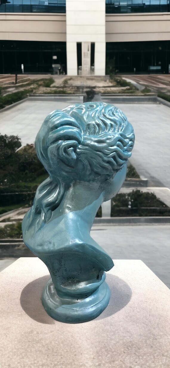 ミロのヴィーナス 胸像 【送料込み】 楽天市場】石膏像 【中古】ミロのヴィーナス デッサン用 石像