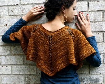 Hand Knitting Pattern- Capelet Duet