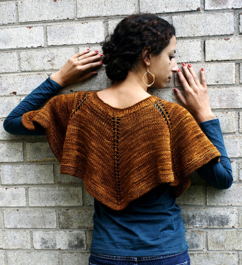 Hand Knitting Pattern Capelet Duet image 1