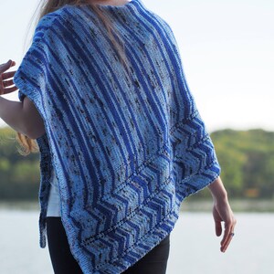 Ocean Current Poncho Hand knitting pattern image 2