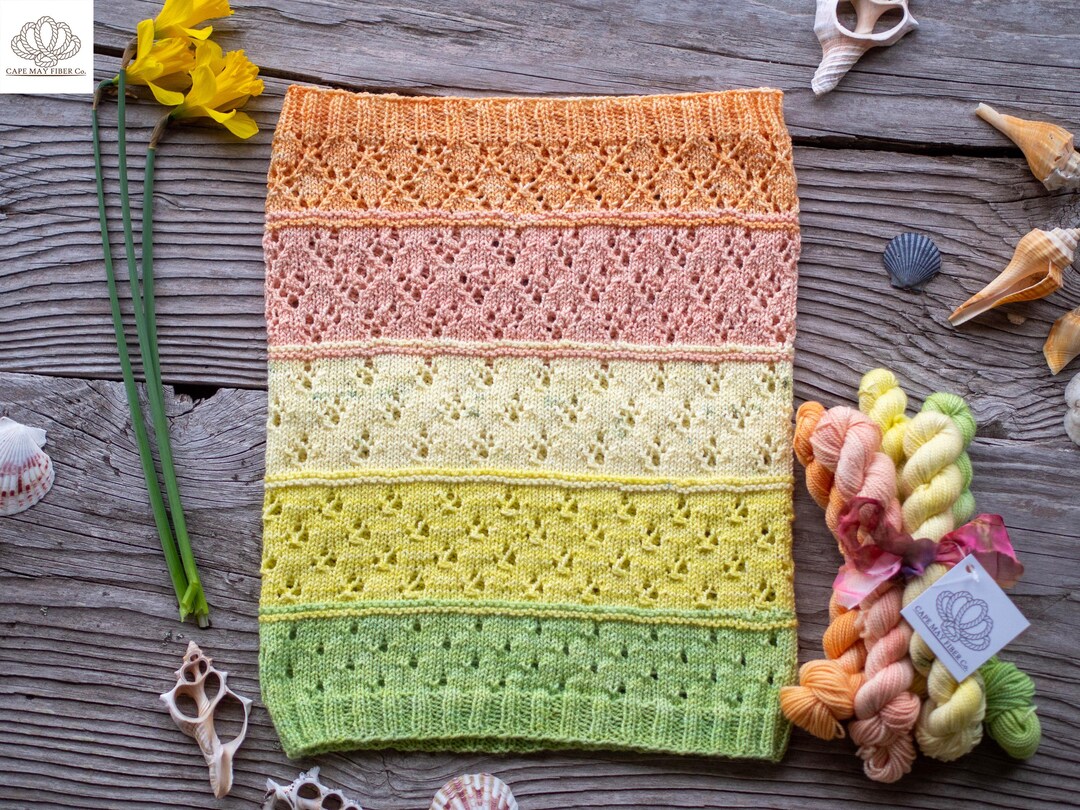 Sampler Kitting Pattern Lacy Sampler Cowl Knitting Pattern: Eyelet Lace Gradient (PDF Pattern ...