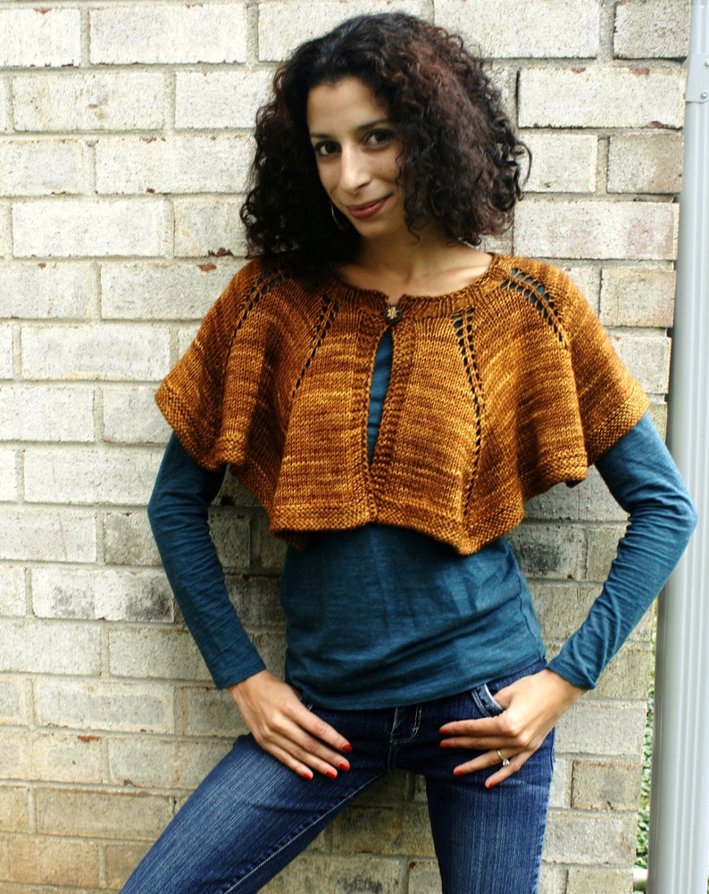 Hand Knitting Pattern Capelet Duet image 2