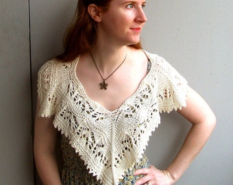 Lace Capelet Knitting Pattern: Seamless Romantic Poncho (PDF Pattern)