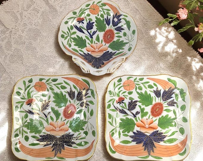 Featured listing image: Rare Early 19th-Century Coalport Porcelain Dishes – “Banana Leaf” Pattern – c. 1800–1820 – Imari Palette – Individual Sale