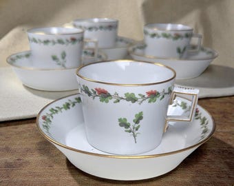 Late 18th Century Fürstenberg Porcelain Tea Cups & Saucers, Set of Four