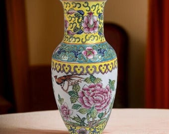 Vintage Chinese Porcelain Vase – Floral and Bird Motif – Hand Painted Accents Over Transfer Design – Collectible Asian Decor- Famille Jaune