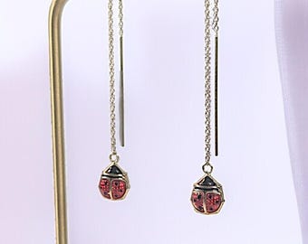 Vintage 14K Gold Ladybug Threader Earrings – Red & Black Enamel Bug Dangle Earrings – Insect Jewelry – Dainty Gold Gift for Her