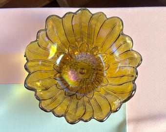 Indiana Glass Lily Pons Carnival Glass Bowl – 7" Iridescent Light Amber Floral Bowl – 1920s inspired Mid-Century Modern