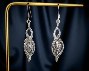Vintage Art Deco Sterling Silver Marcasite Drop Earrings - Elegant 2-Inch Dangle for Special Occasions