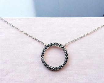 Delicate Vintage Sterling Silver Circle Pendant Necklace with Marcasite – 18" Chain