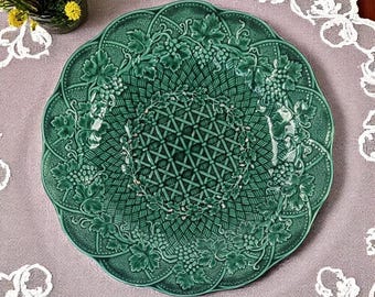 Antique Wedgwood Green Majolica Plate – Grape & Trellis Pattern – 9" Victorian England – 2 Excellent, 1 Repaired – Rare Design