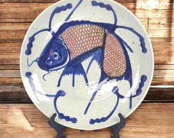 Antique Chinese Porcelain Plate – Fish Motif – Late Qing Export Ware (1890–1920) – 10" Hand-Painted Blue & Red – 3 Plates Individually Sold