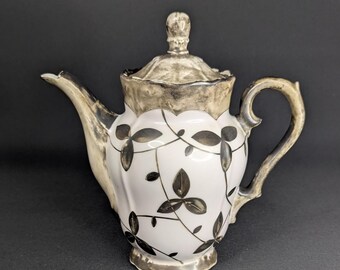 Dekor RW Bavaria Feinsilver Silver Porcelain Coffee/Tea Pot w/Lid 7 1/2" Germany