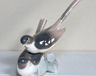 Retired Lladro Porcelain Birds on a Branch Figurine #2026, 1971-1974 Spain