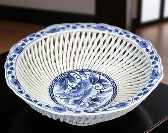 Vintage Japanese Hasami Ware Lattice Porcelain Footed Fruit Bowl – Blue & White Floral – 8.5" Diameter
