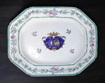 Chinoiserie Chinese Export Armorial Style Famille Rose Platter – 15" Vintage Porcelain Serving Tray
