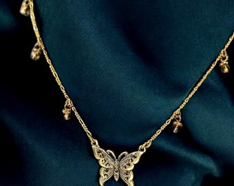 Vintage Dark Gold Tone Butterfly Necklace – 18" – Amber Glass Beads – Holding Hands Clasp – Romantic Art Nouveau Style