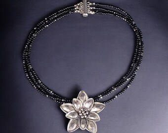 Vintage Sterling Silver Edelweiss Floral Pendant with Black Glass & Onyx Beads 14" Choker Necklace – 925 Silver