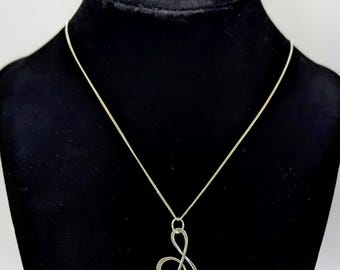Vintage Sterling Silver Treble Clef Pendant on 18" Sterling Box Chain
