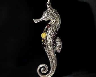 Sterling Silver Seahorse Pendant with Multicolored Amber Accents, 20" 925 Singapore Chain